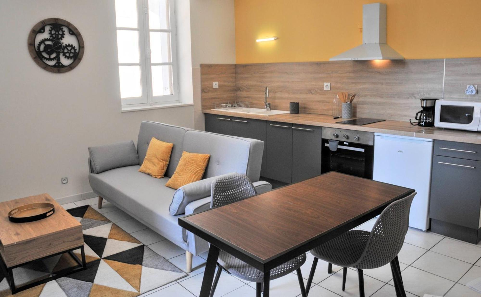 Appartement T2 Le Paradis , 2pers ,wifi, Rdc *